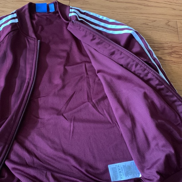 Adidas zip up sweater - Picture 4 of 5